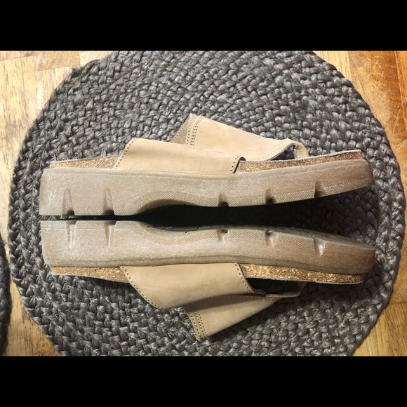 RESERVED Arizona Boho Sandal EUC - Picture 5 of 6